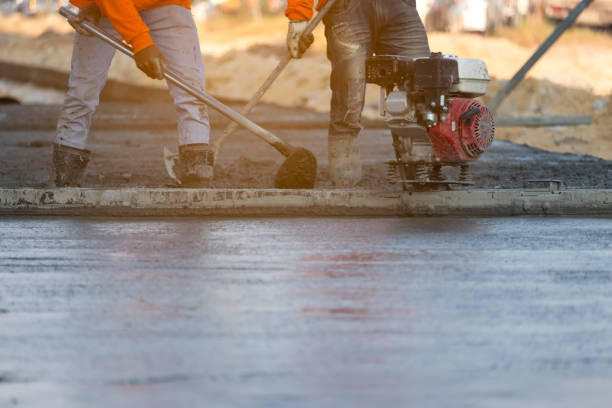 Best Commercial Concrete Services in Weidman, MI